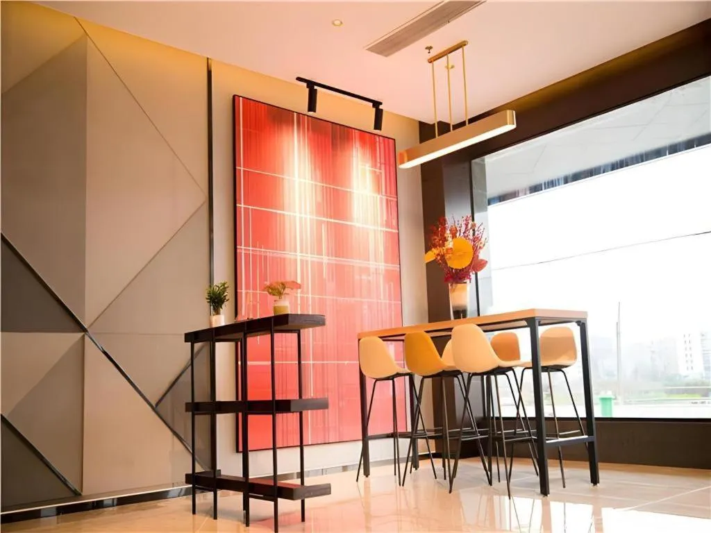 Borrman Hotel Huanggang Wuxue Yuhu Road