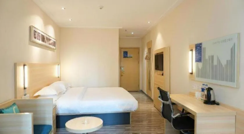 Bed in City Comfort Inn Dongguan Shilong Huixing Commercial Center