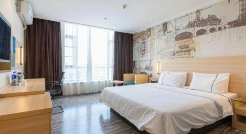 Bed in City Comfort Inn Dongguan Shilong Huixing Commercial Center