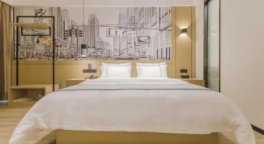 Bed in City Comfort Inn Foshan Shishan Square