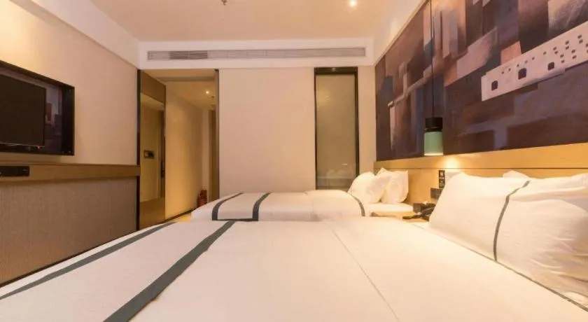 Bed in City Comfort Inn Foshan Shishan Square