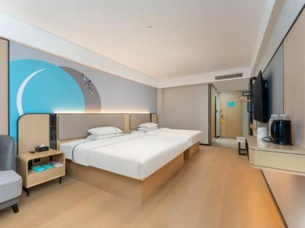 Bed in City Comfort Inn Shiyan Wudang Mountain