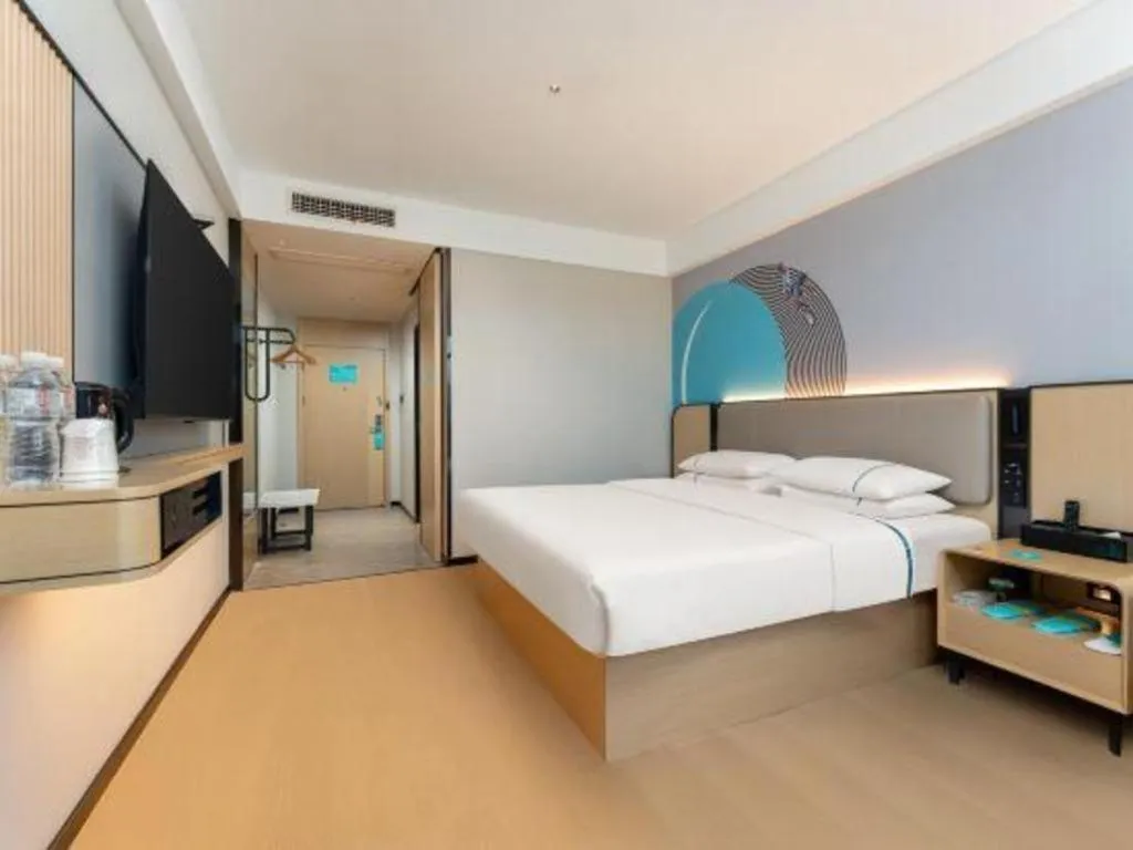 Bed in City Comfort Inn Shiyan Wudang Mountain