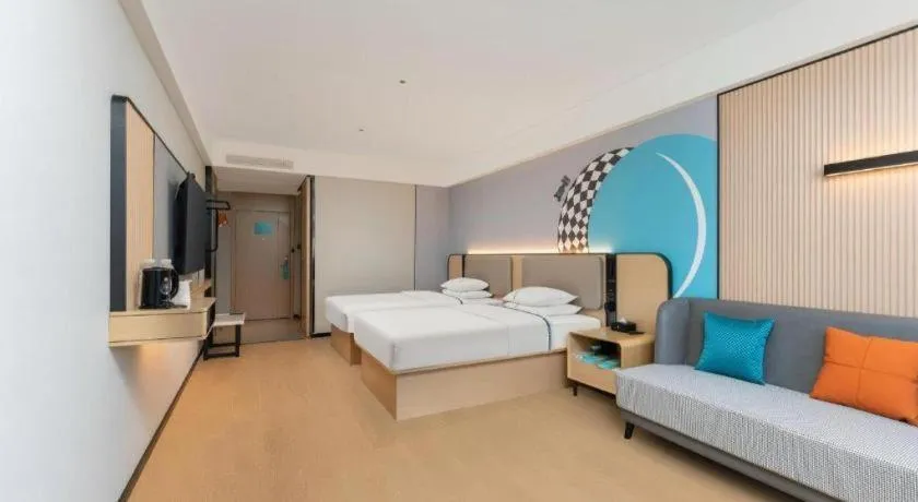 Bed in City Comfort Inn Shiyan Wudang Mountain