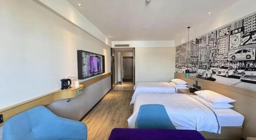 Bed in City Comfort Inn Shiyan Wudang Mountain