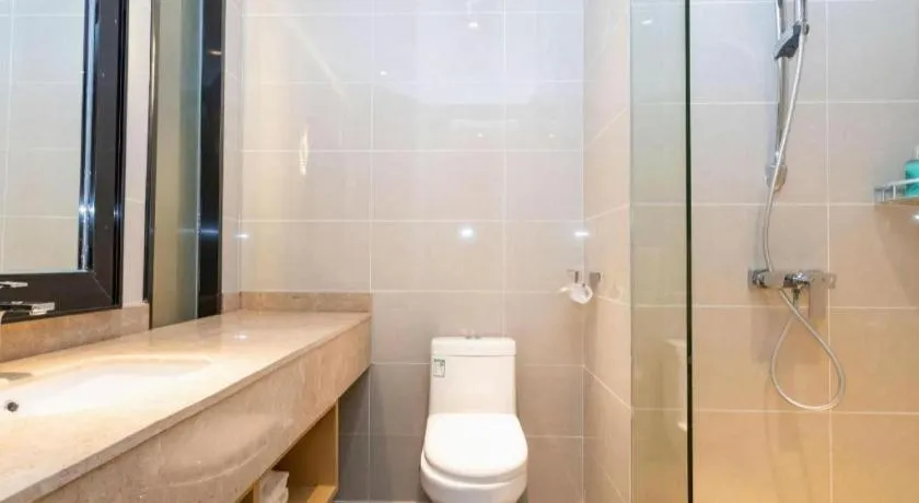 City Comfort Inn Wuzhou High-speed Railway Station Canghai Lake Park