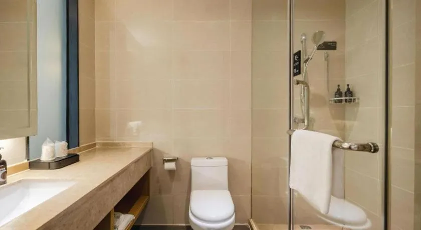 City Comfort Inn Wuzhou High-speed Railway Station Canghai Lake Park