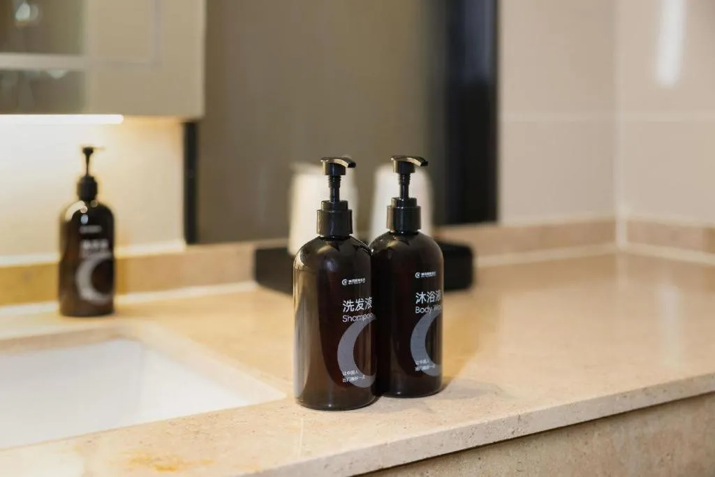 City Comfort Inn Wuzhou High-speed Railway Station Canghai Lake Park