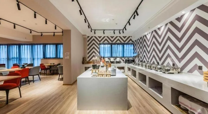 Borrman Hotel Ji'nan Aoti Center East Provincial Hospital