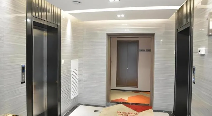 Borrman Hotel Ji'nan Aoti Center East Provincial Hospital