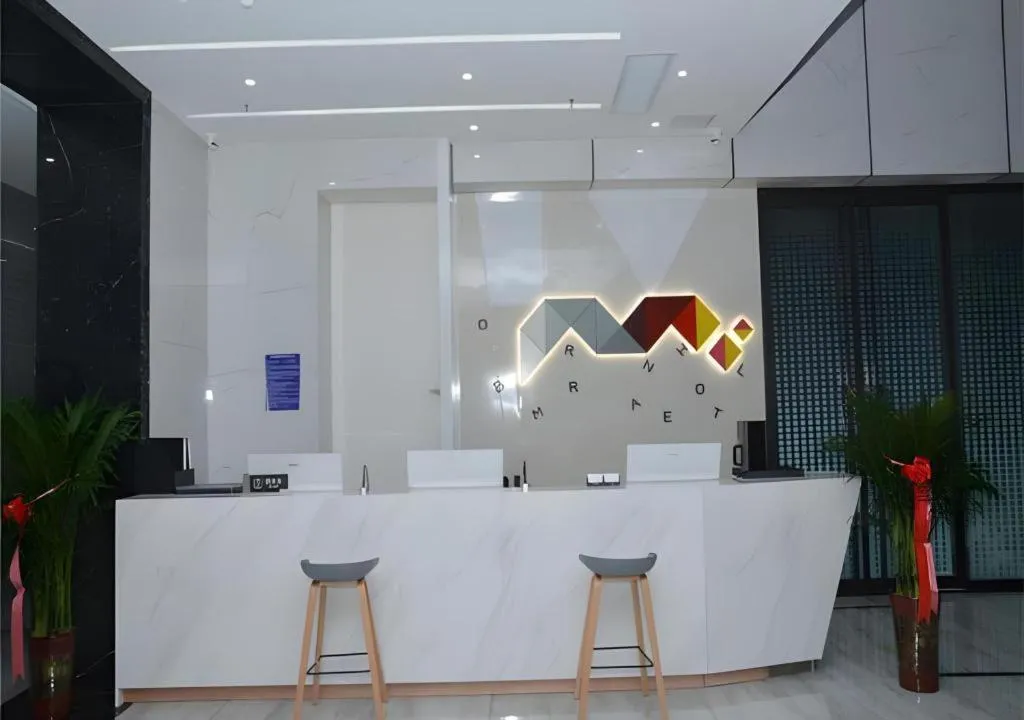 Borrman Hotel Ji'nan Aoti Center East Provincial Hospital