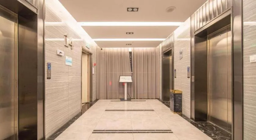 Borrman Hotel Ji'nan Aoti Center East Provincial Hospital