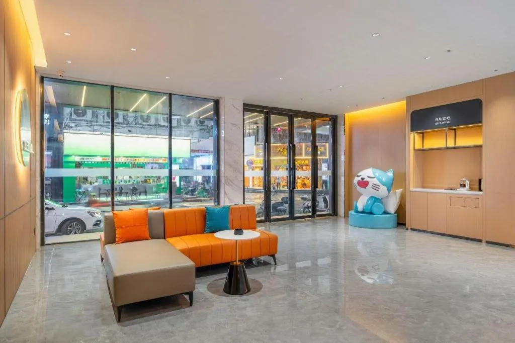 Bed in City Comfort Inn Liuzhou Luzhai Walking Street