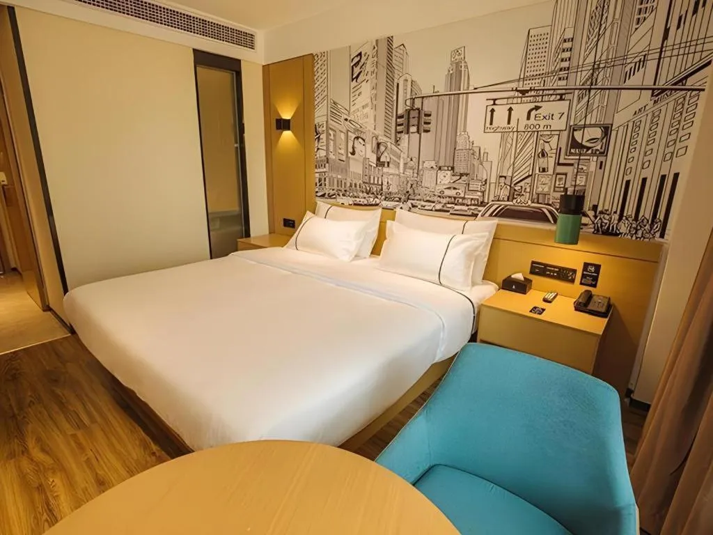Bed in City Comfort Inn Yangjiang High-tech Zone Pinggang