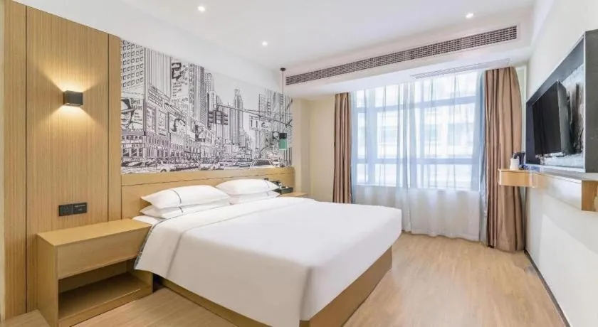 Bed in City Comfort Inn Yangjiang High-tech Zone Pinggang