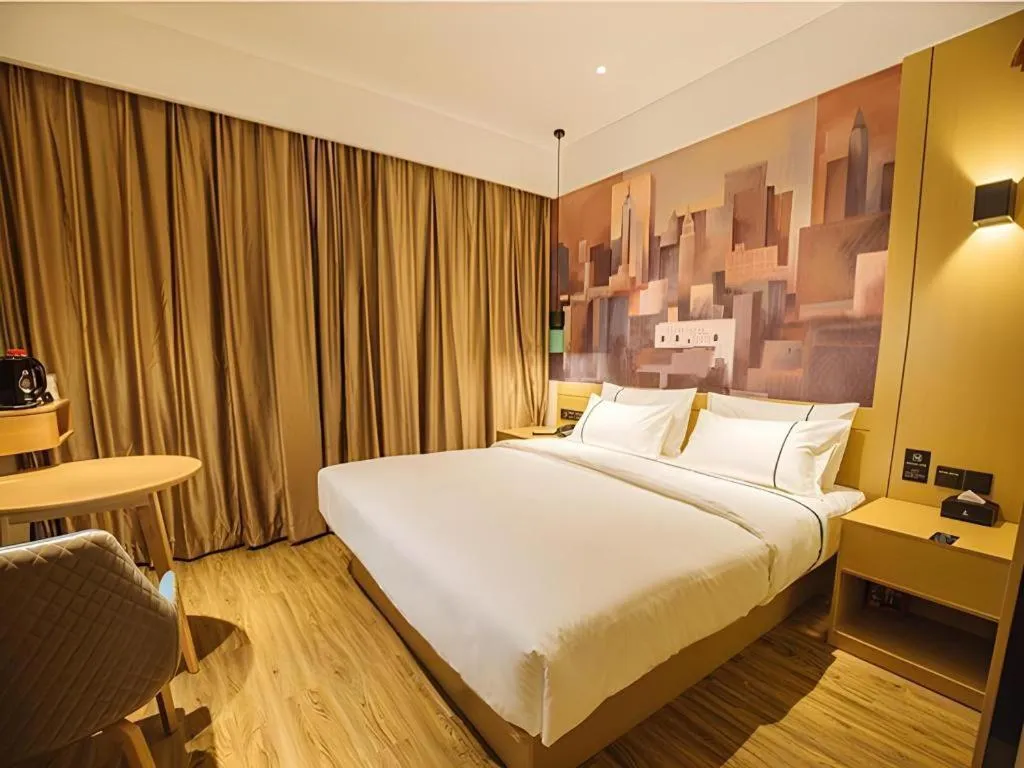 Bed in City Comfort Inn Yangjiang High-tech Zone Pinggang