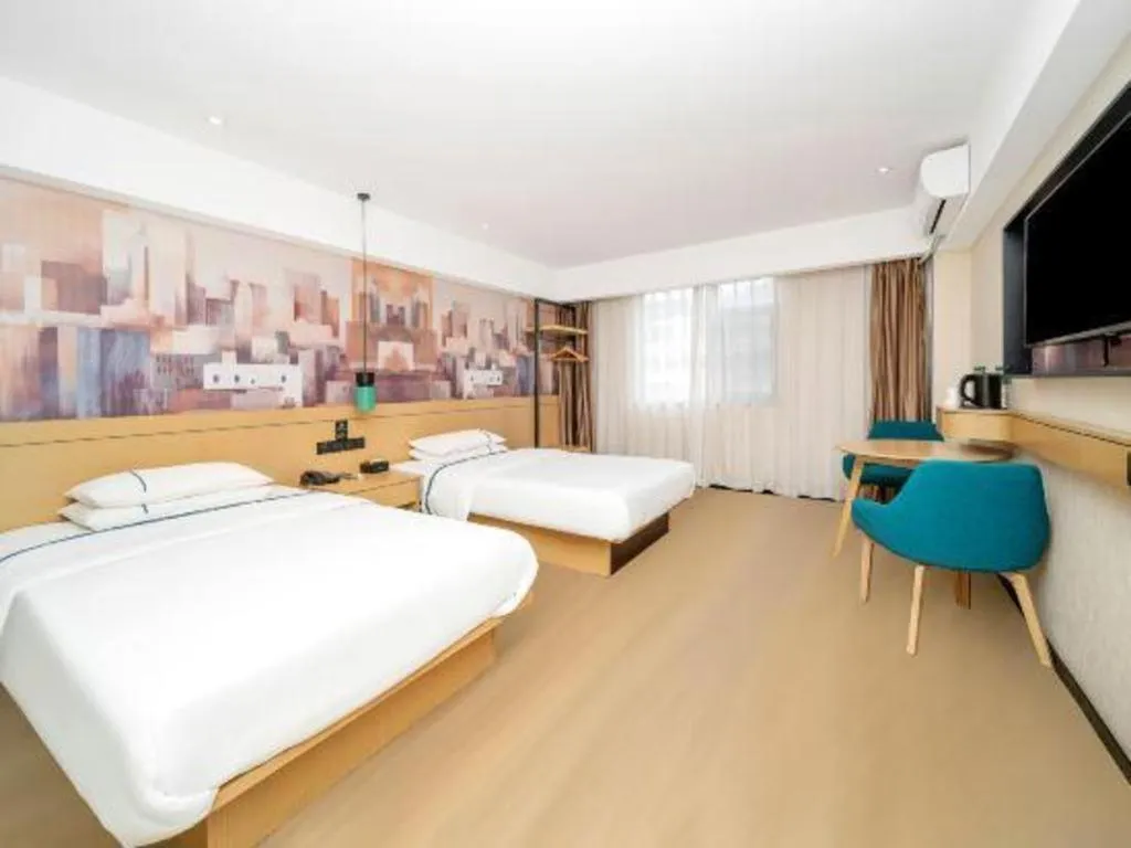 Bed in City Comfort Inn Dali High-speed Railway Station Erhai Park