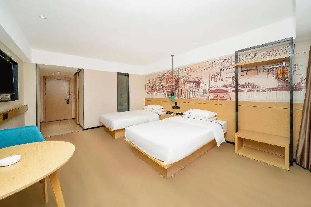 Bed in City Comfort Inn Dali High-speed Railway Station Erhai Park