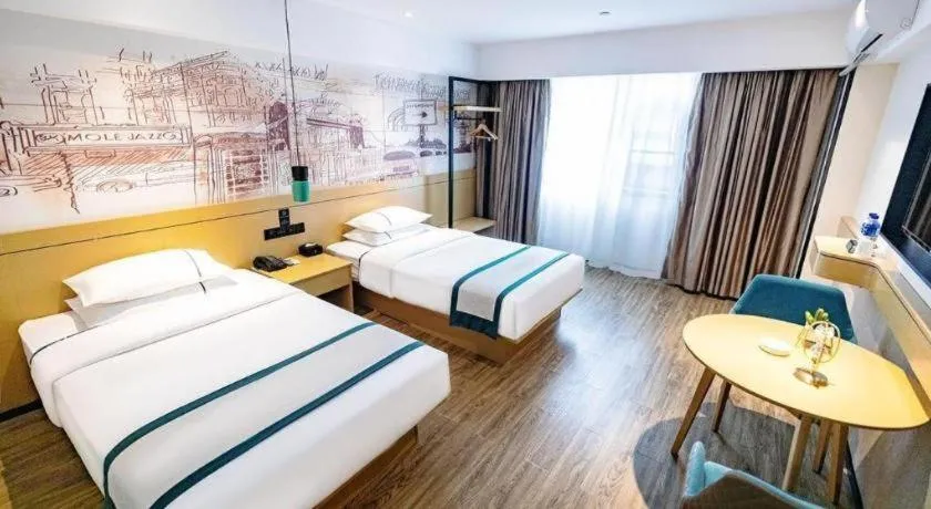 Bed in City Comfort Inn Dali High-speed Railway Station Erhai Park