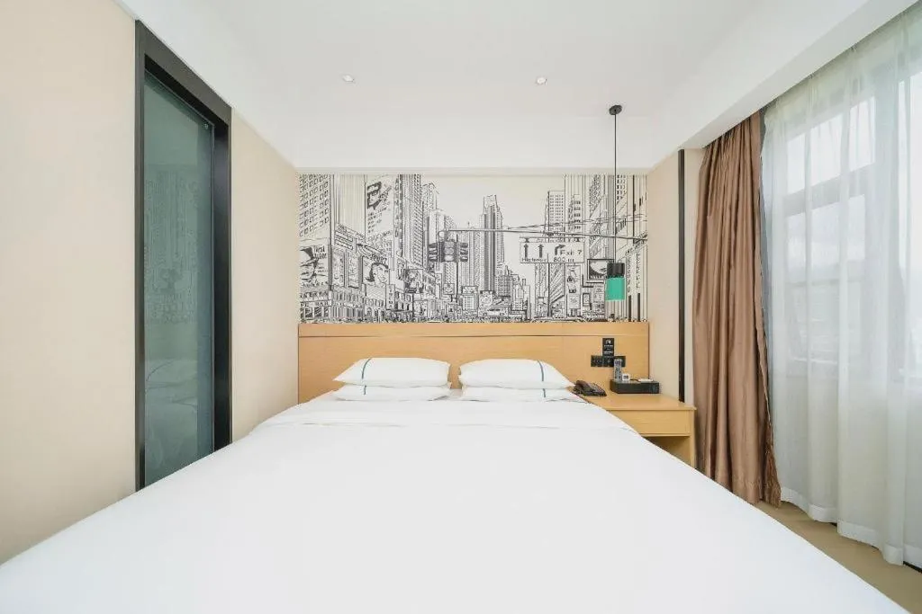 Bed in City Comfort Inn Dali High-speed Railway Station Erhai Park