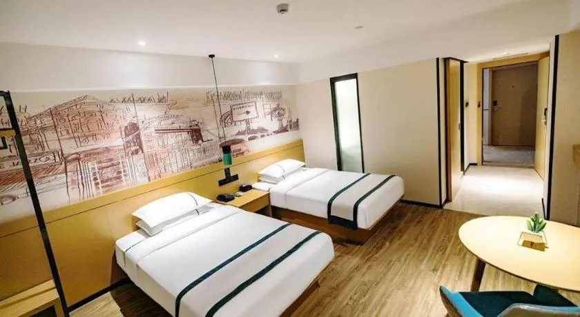 Bed in City Comfort Inn Dali High-speed Railway Station Erhai Park