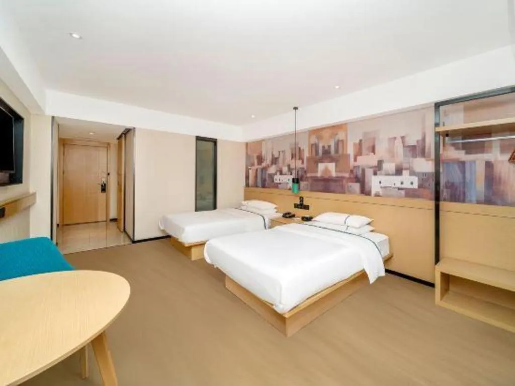 Bed in City Comfort Inn Dali High-speed Railway Station Erhai Park