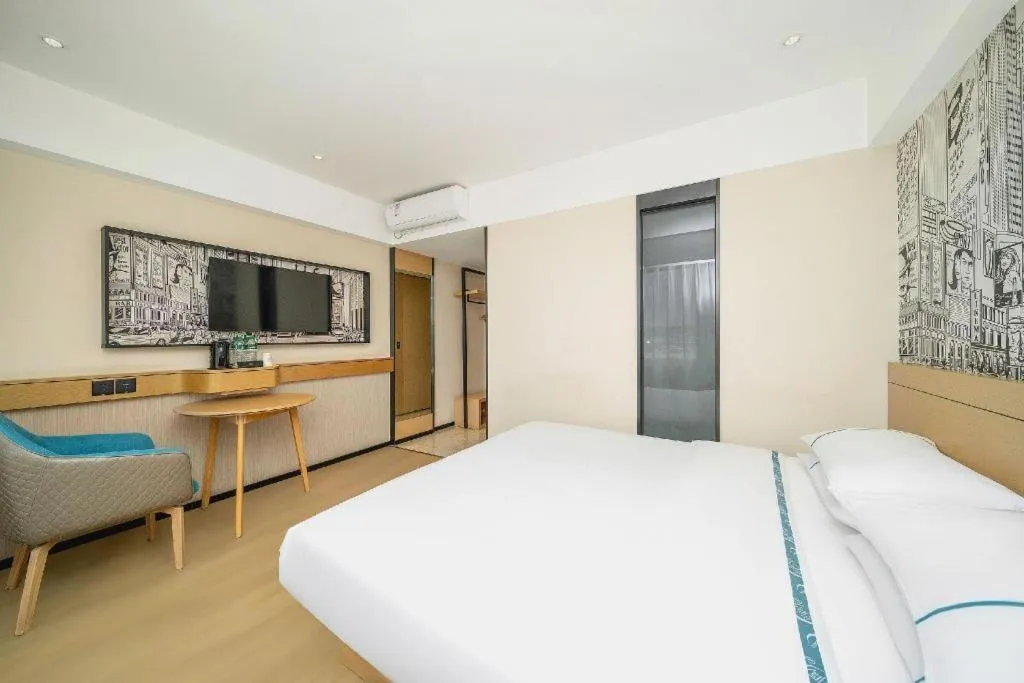 Bed in City Comfort Inn Dali High-speed Railway Station Erhai Park