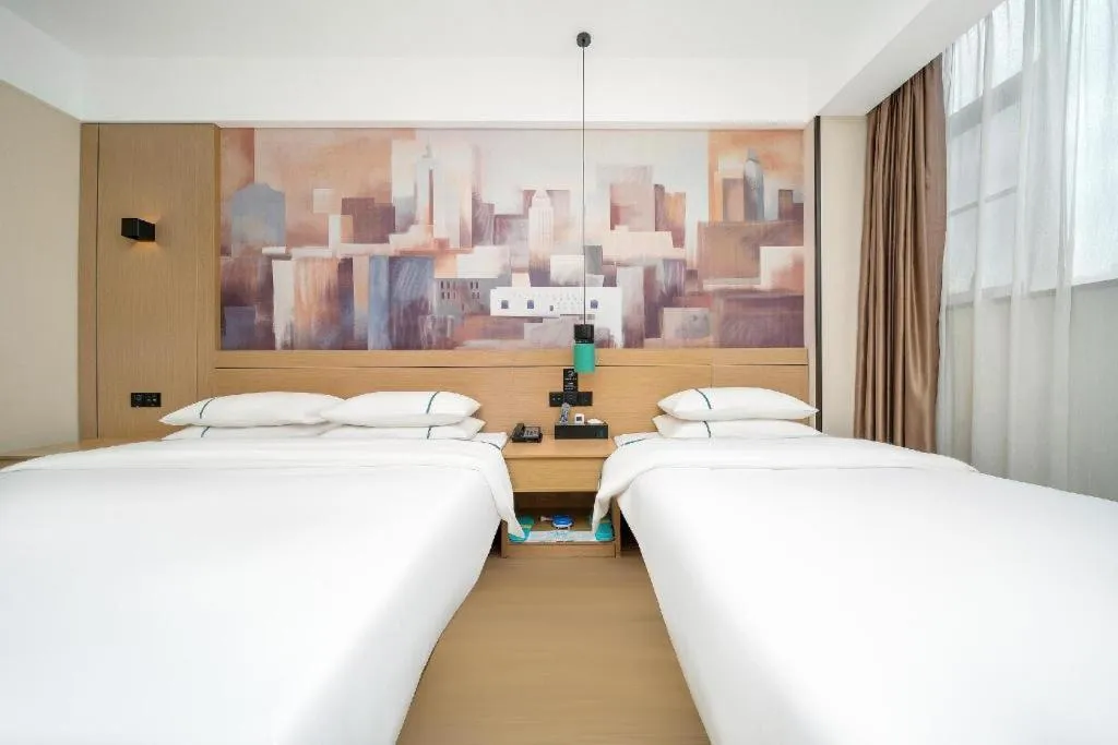 Bed in City Comfort Inn Dali High-speed Railway Station Erhai Park