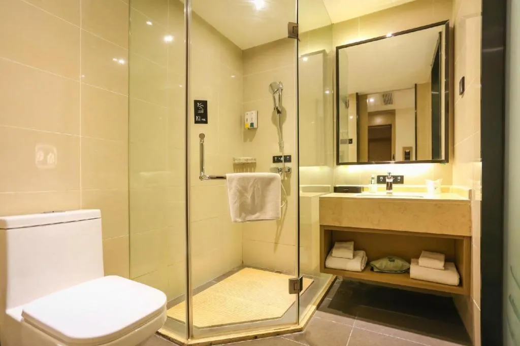 City Comfort Inn Chengdu Wenjiang Zhujiang Square Guanghua Park Metro Station