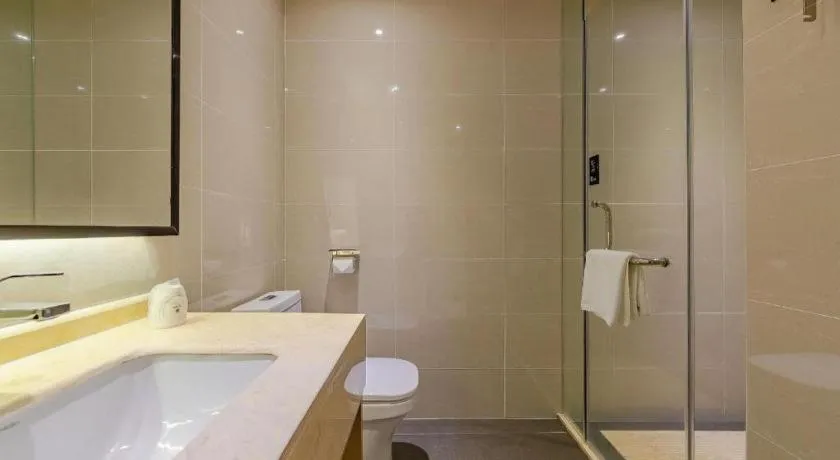 City Comfort Inn Chengdu Wenjiang Zhujiang Square Guanghua Park Metro Station