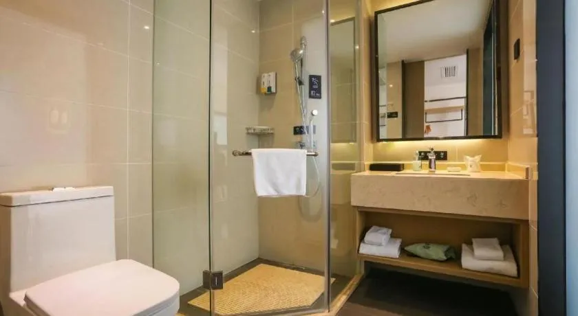 City Comfort Inn Chengdu Wenjiang Zhujiang Square Guanghua Park Metro Station