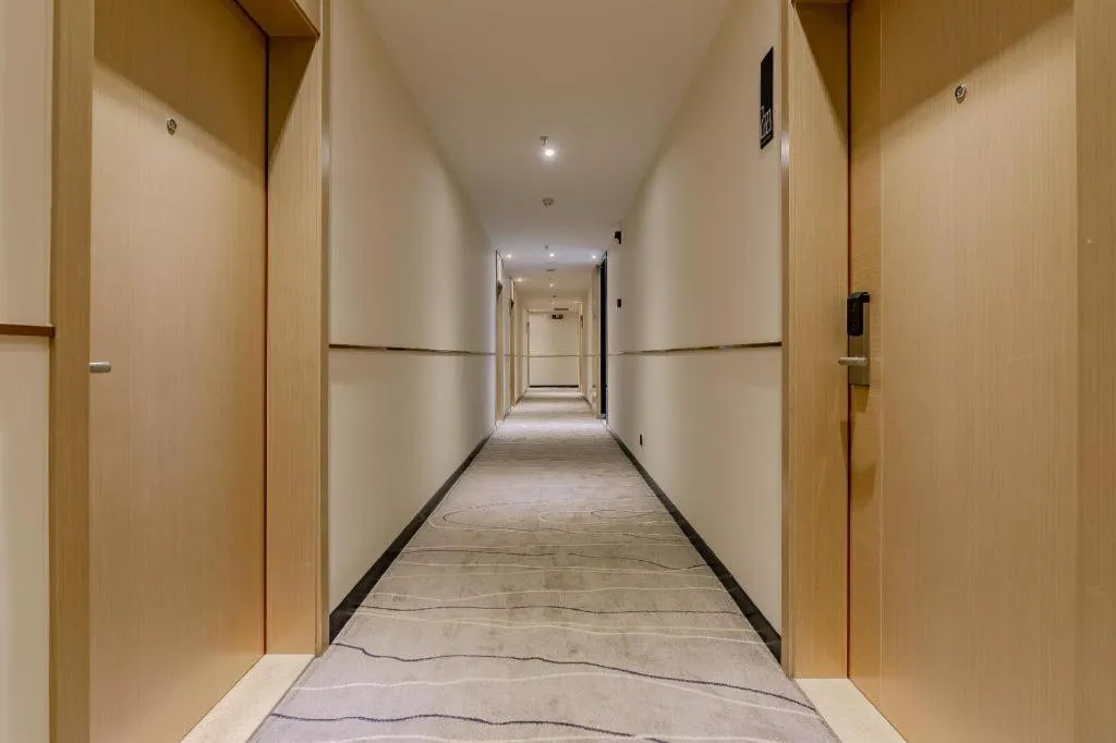 City Comfort Inn Chengdu Wenjiang Zhujiang Square Guanghua Park Metro Station