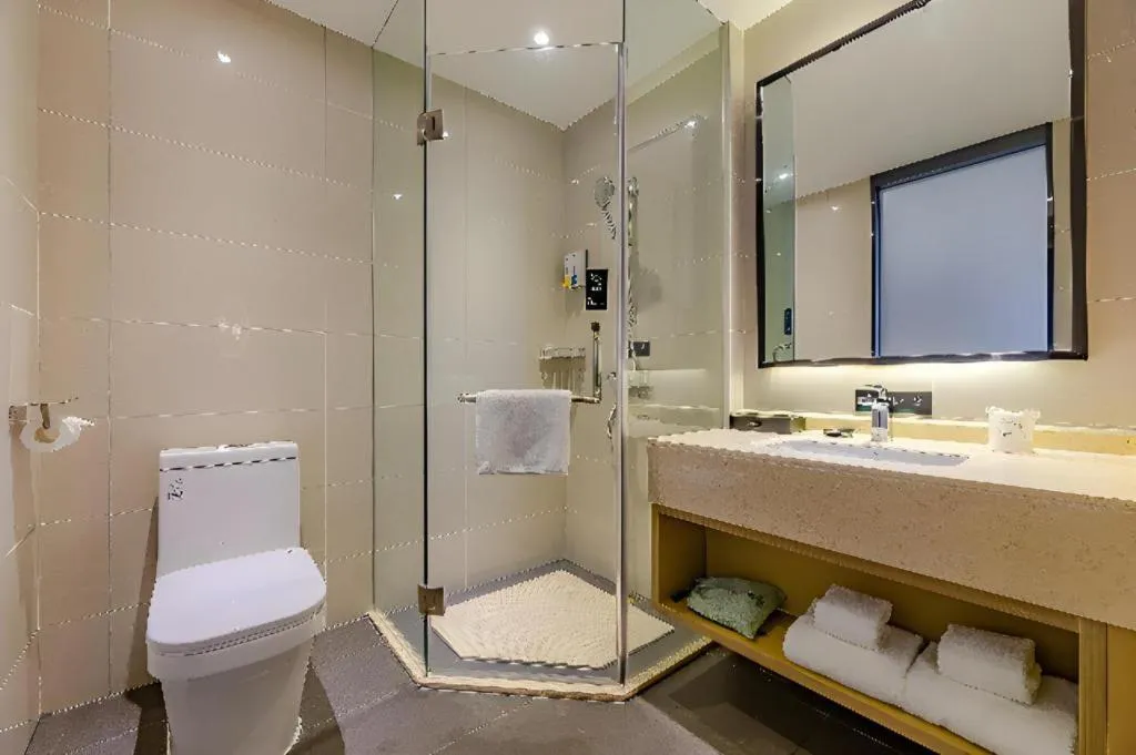 City Comfort Inn Chengdu Wenjiang Zhujiang Square Guanghua Park Metro Station