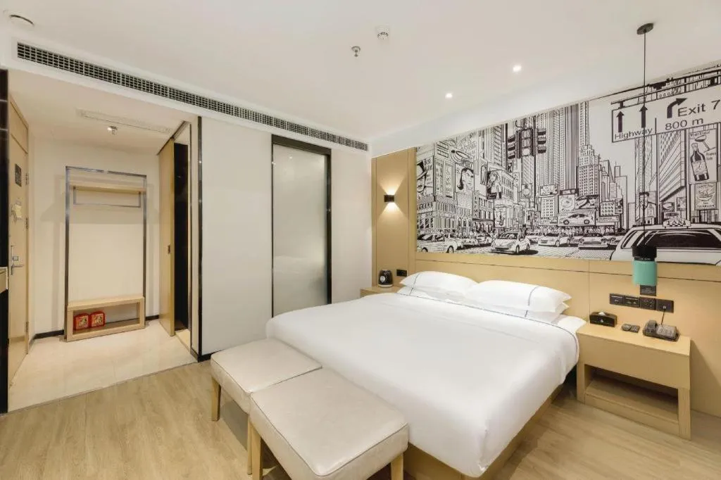 Bed in City Comfort Inn Chengdu Wenjiang Zhujiang Square Guanghua Park Metro Station