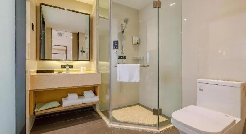 City Comfort Inn Chengdu Wenjiang Zhujiang Square Guanghua Park Metro Station