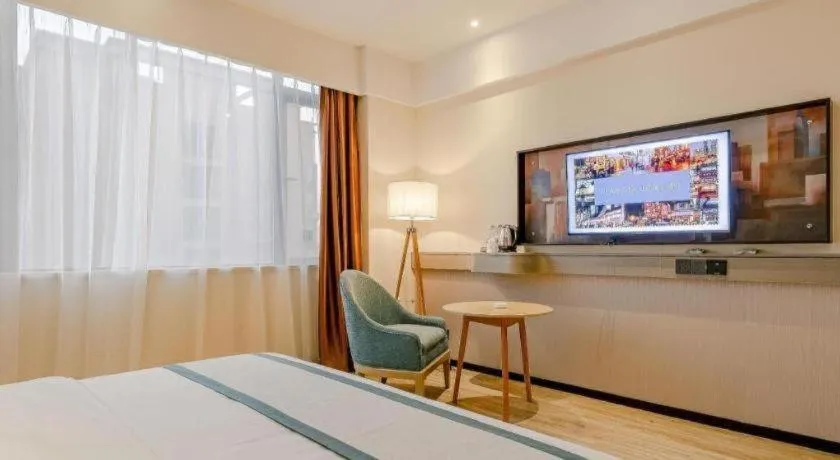 Bed in City Comfort Inn Chengdu Wenjiang Zhujiang Square Guanghua Park Metro Station