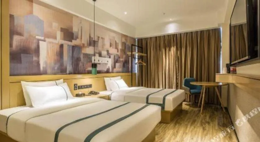 Bed in City Comfort Inn Liuzhou Liucheng