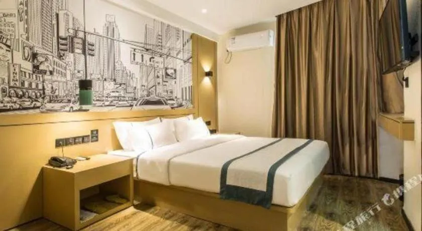 Bed in City Comfort Inn Liuzhou Liucheng