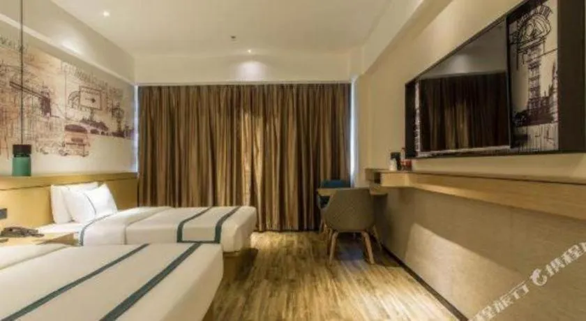 Bed in City Comfort Inn Liuzhou Liucheng