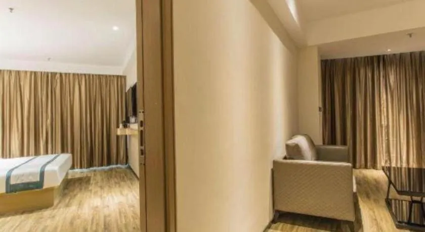 Bed in City Comfort Inn Liuzhou Liucheng