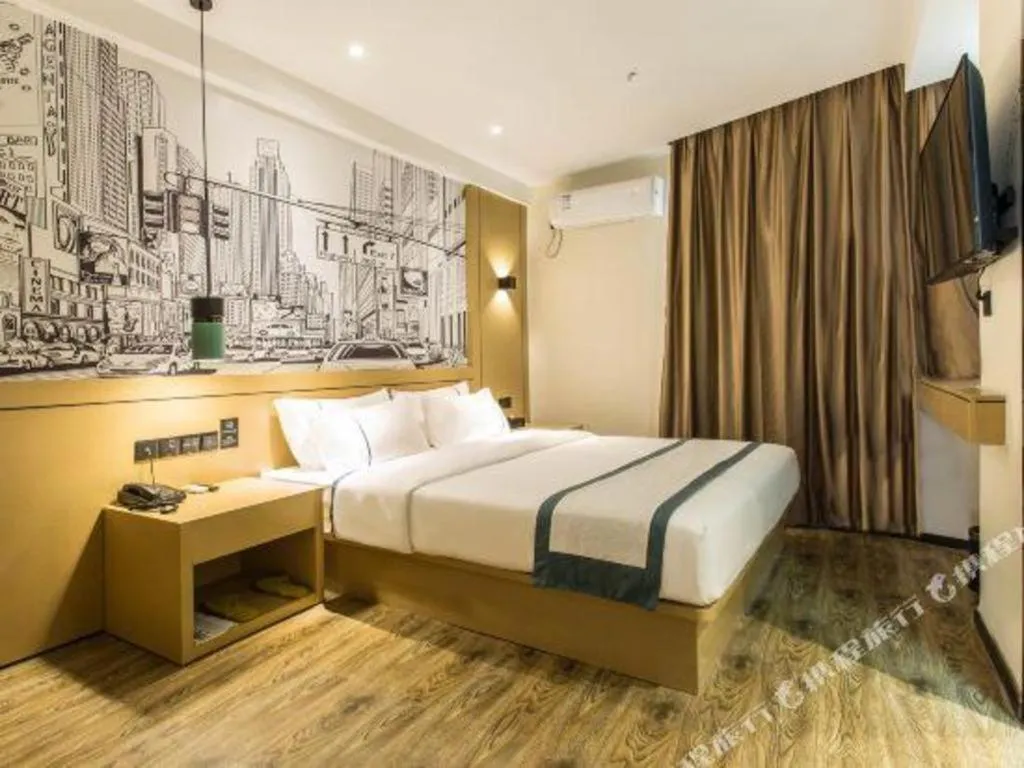 Bed in City Comfort Inn Liuzhou Liucheng