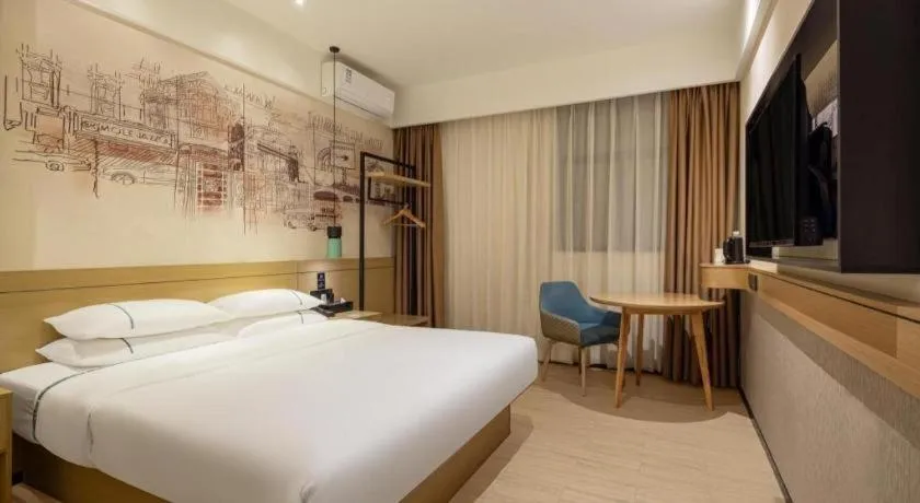 Bed in City Comfort Inn Liuzhou Liucheng