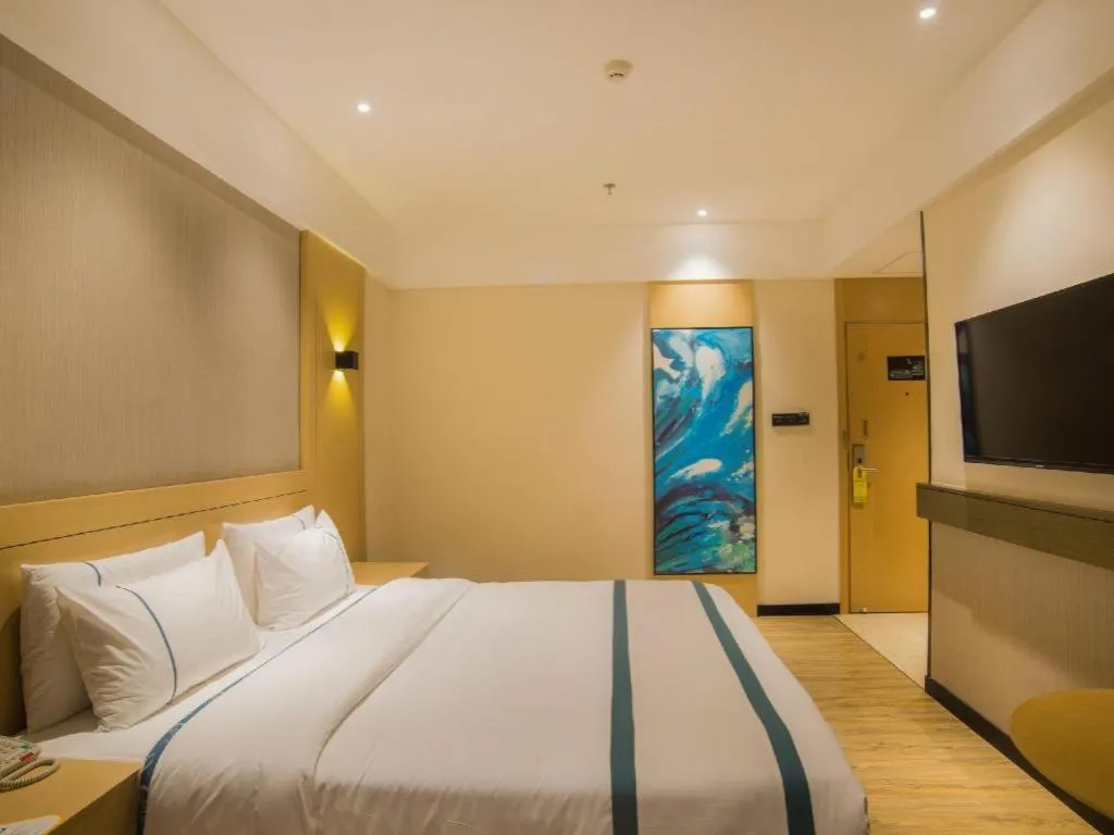 Bed in City Comfort Inn Liuzhou Longtan Park Ma'anshan Baiyun