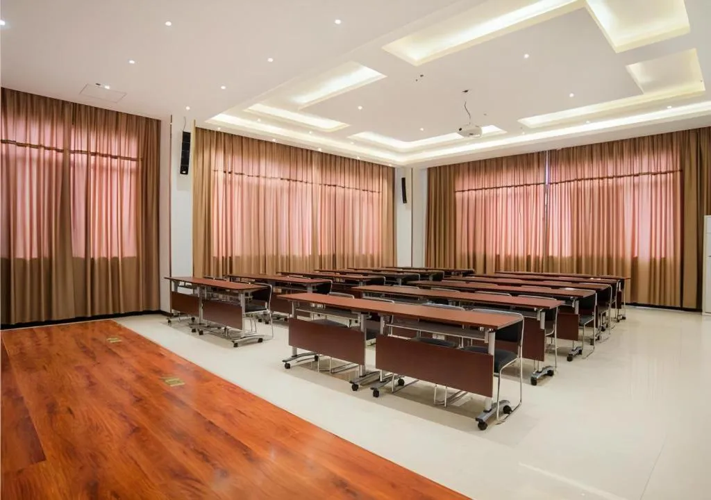 City Comfort Inn Liuzhou Longtan Park Ma'anshan Baiyun