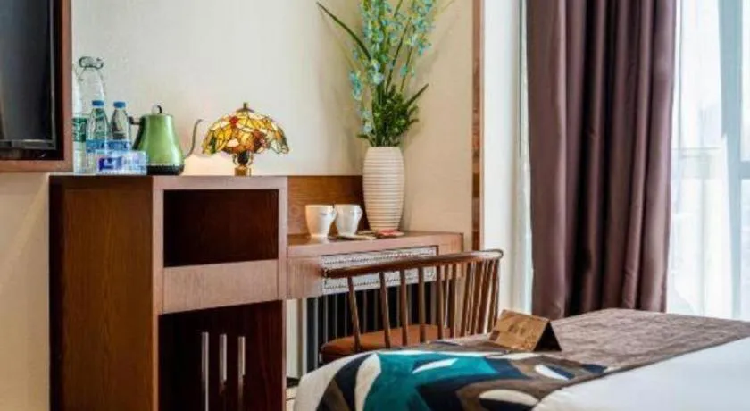 Bed in James Joyce Coffetel Guilin Railway Station Xiangbi Mountain Liangjiang Sihu Wharf