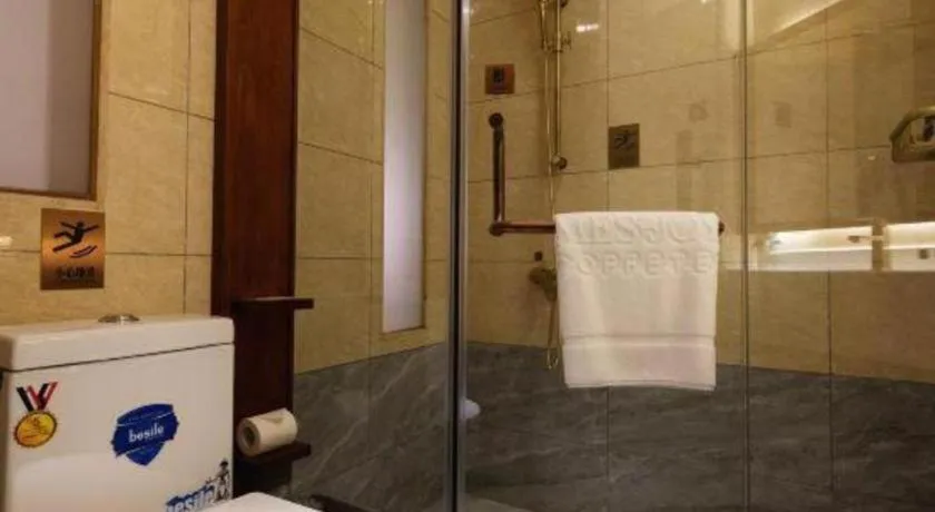 James Joyce Coffetel Guilin Railway Station Xiangbi Mountain Liangjiang Sihu Wharf