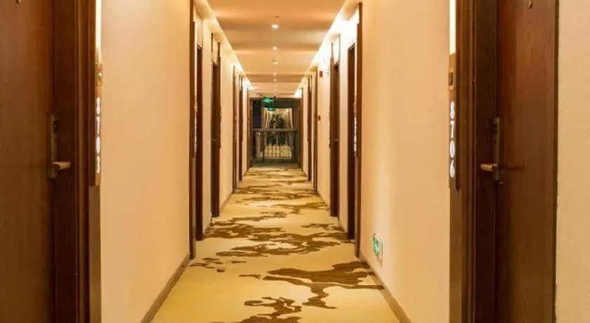 James Joyce Coffetel Guilin Railway Station Xiangbi Mountain Liangjiang Sihu Wharf