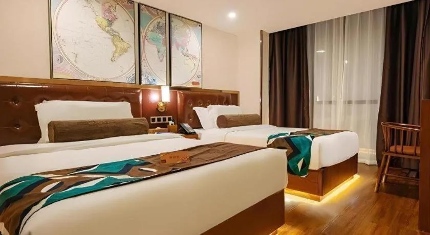 Bed in James Joyce Coffetel Guilin Railway Station Xiangbi Mountain Liangjiang Sihu Wharf