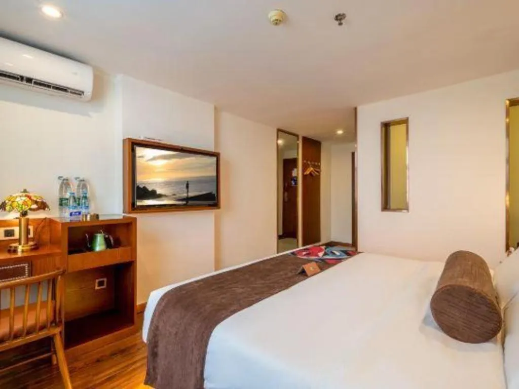 Bed in James Joyce Coffetel Guilin Railway Station Xiangbi Mountain Liangjiang Sihu Wharf