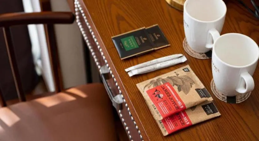 James Joyce Coffetel Guilin Railway Station Xiangbi Mountain Liangjiang Sihu Wharf